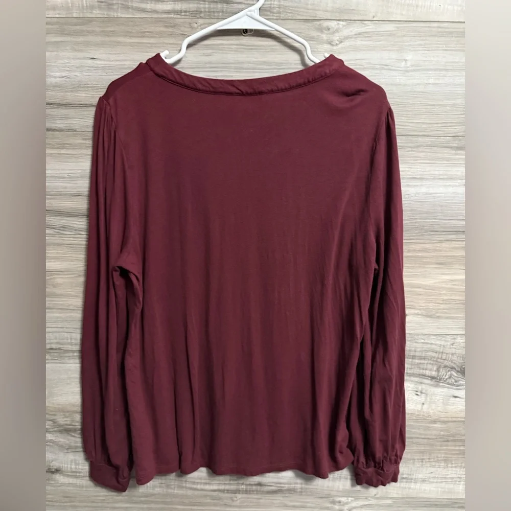 Boden Matilda Gathered Sleeve Top - Picture 4 of 6